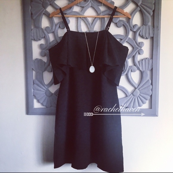 NWT!! 19 COOPER floral cold shoulder dress - Picture 2 of 8